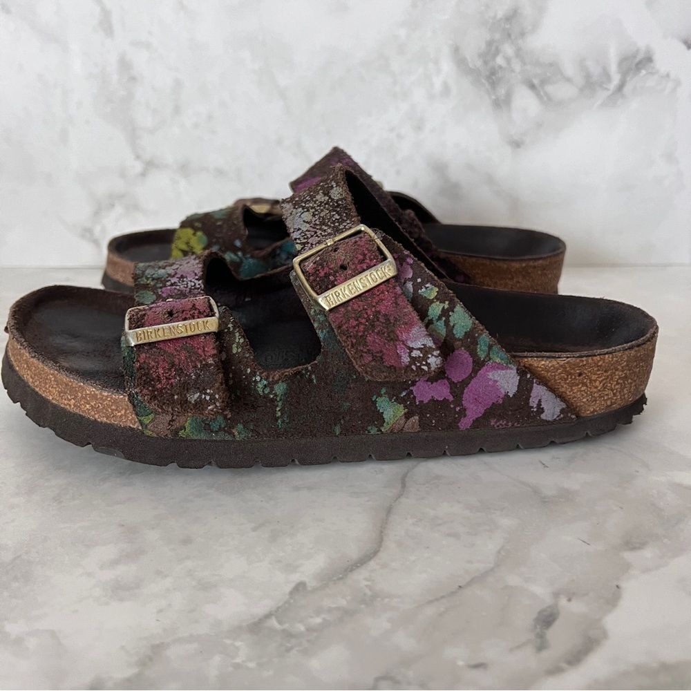 Birkenstock Arizona Leather Flower Crush Mocha Sandals - Picture 1 of 13